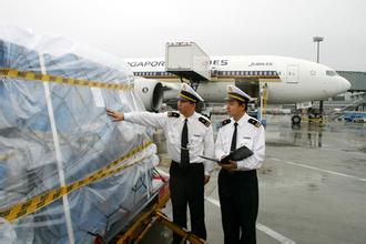 深圳到新德里空運多少錢一公斤呢?走哪個航空劃算一點?